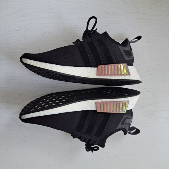 Running Shoes - Picture 8 of 10